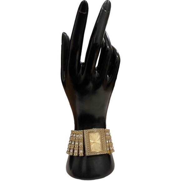 SACHI Accessories - Sachi woman  golden elastic  metal  wristband  quartz wristwatch